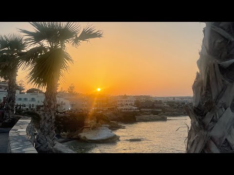 Vista da praia Villa Eri e da vila Kreta Hylap