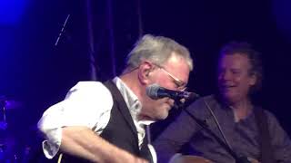 Steve Harley and Cockney Rebel Perform Come Up and See Me... Make Me Smile
