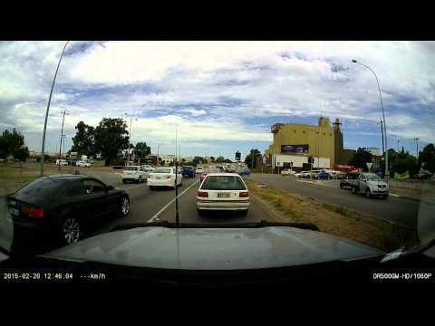 Crash on corner of welshpool road and leach hwy