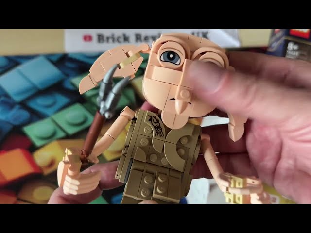 Vídeo relacionado con LEGO Harry Potter 2en1 Dobby el Elfo Libre de Juguete - Kit de Maquetas Transformable en Figura de Kreacher - Decoración para el Dormitorio - Regalo para Niñas, Niños y Fans de 8+ Años - 76469