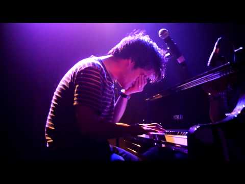 Videoclip de Sad, Sad World (Live At Abbey Road) — Jamie Cullum