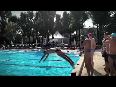 Allenamento in piscina per la #PowervolleyMilano #FightingForYou