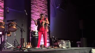 Egberto Gismonti y Naná Vasconcelos - Chile 2014 - Africadeus