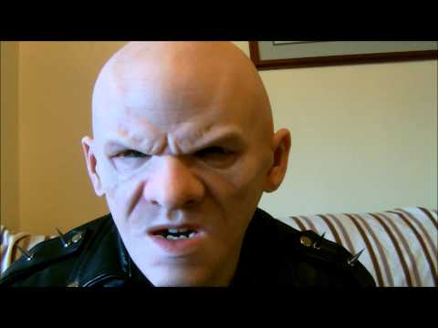 Brawler silicone mask movement