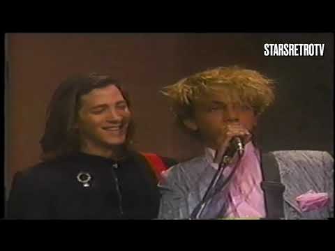 Verónica Castro, Armando Manzanero, Cristian Castro, Juan Pablo Manzanero,  | Mala Noche ¡No!