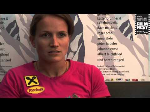 Interview mit Anna Stöhr über "Outside The Box   a female Tale"