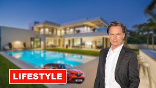 Bruce Greenwood's Biography & Family, Parents, Brother, Sister, Wife, Kids & Net Wroth