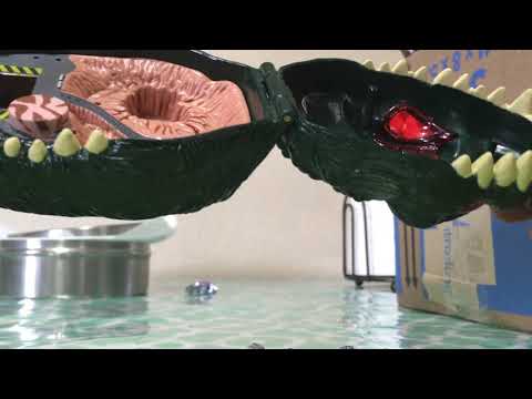 Trendmasters 1994 Godzilla Vs Mechagodzilla Micro Battle Playset Unboxing/First impressions.