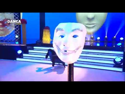 Evandro Lambula no bai dança Com Rítmo