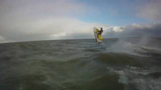 preview picture of video 'Wave Jumping out of Herne Bay Kent'