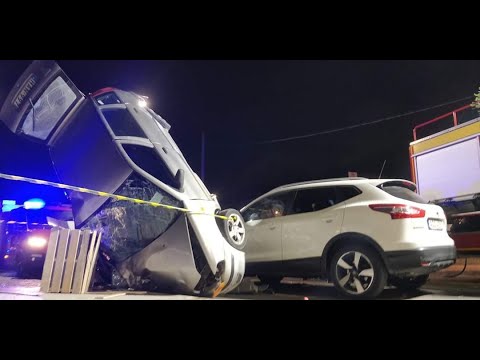 TLIET PERSUNI L-ISPTAR WARA ĦABTA BEJN TLIET KAROZZI FIL-QAJJENZA