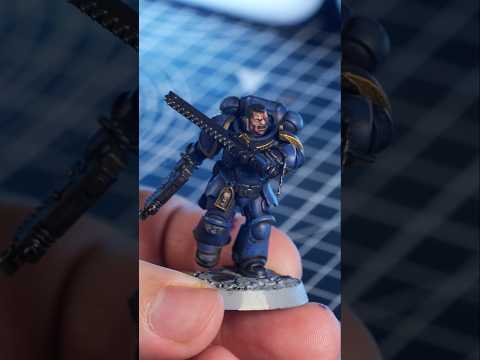 The Best Way to Paint Warhammer Faces for Beginners! (pale skin)