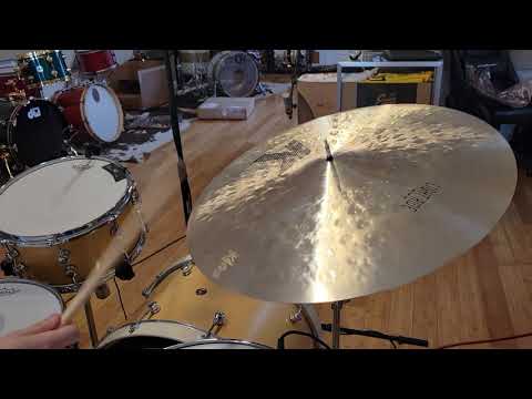 (SOLD) Cymbals - Zildjian 22" K Zildjian Light Ride