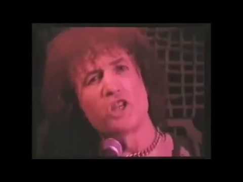 Vatreni poljubac-Tike,tike tacke (OFFICIAL VIDEO)