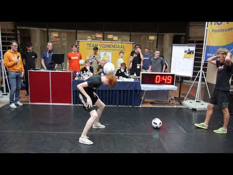 Freestyle Voetbal Toernooi Veenendaal - Top 4 - Mart Pool vs Bodhi Bos