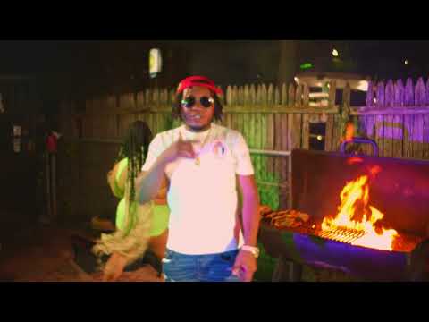 GagoMan - Caliente  (Official Music Video)