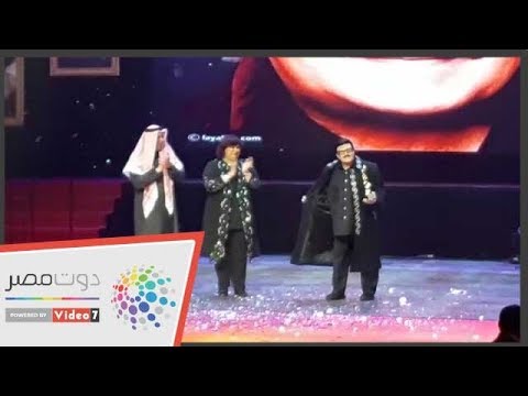 كيف اضحك سمير غانم الجمهور أثناء تكريمه بمهرجان المسرح العربي