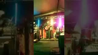 Carrusel Radio con Mara .en la ofrenda nómada de ciudad neza