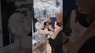 Download lagu story' lagi nemenin cewek belanja #storywa #shorts mp3