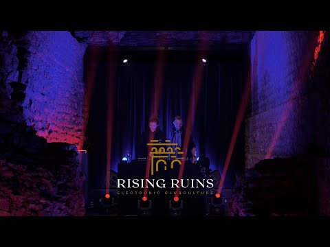 Rising Ruins mit Schön im Wald aus den Viehmarktthermen Triers