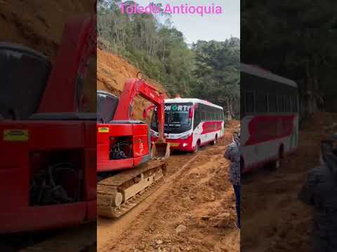 carretera de Toledo norte de Antioquia lunes 15 dé diciembre