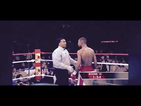 Corrales vs Castillo I -You gotta f***in’ get inside on him now (Joe Goosen)