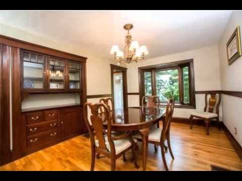 10 Hill Top Rd, Wellesley, MA - Listed by Traci Shulkin