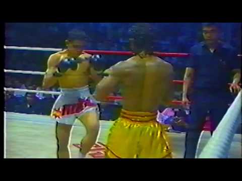 Karuhat Sor Supawan vs Maikel Lieuwfat