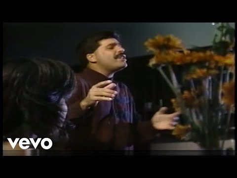 Te Necesito Mi Amor - Maelo Ruiz (Video Oficial)