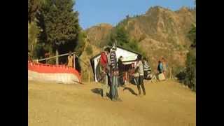 preview picture of video 'Paragliding in Nainital'