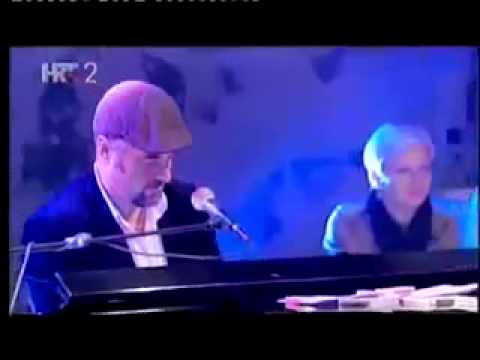 Bruno Krajcar Radujte se narodi HRT Garaza.mov