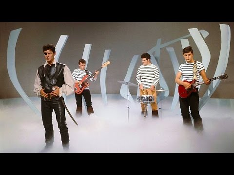 JOHNNY KIDD & THE PIRATES - ''SHAKIN' ALL OVER''  (1960)