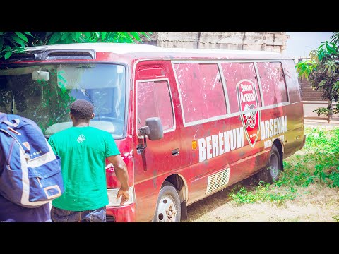 HYEHYEHYE: BEREKUM ARSENAL FC GETS A NEW BUS FROM HON. IGNATIUS BAFFUOR AWUAH