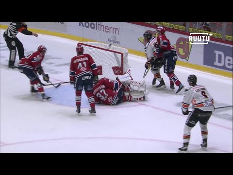 Niklas Bäckström palasi tolppien väliin yli kuukauden tauon jälkeen – nolla murtui jo avauserässä