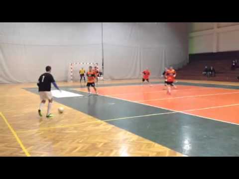 Kontra Slov-Matic a tutovka O. Habaj (21.kolo: SEMIC BRATISLAVA - Slov-Matic FOFO "B" 3:9)