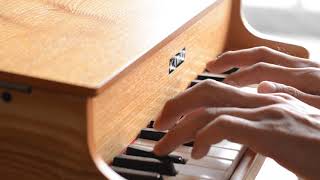 Video thumbnail for Moon River (Breakfast at Tiffany's)/kawai mini piano by yukitoshu