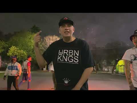 AQUI NO HACE FRIO - UNDER SIDE 821 (Video Oficial)