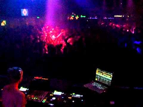 Estroe@Klinch/John Digweed_11-03-11_2.avi