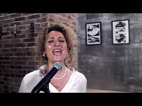 Annalia Perna - T'aggio purtato 'na rosa (M. Calone)