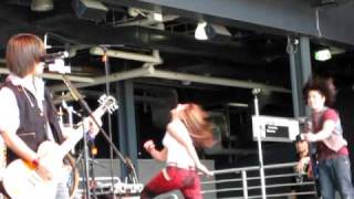Can You Hear Me - Meadowland (live at Bamboozle 2011)