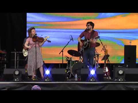Kat & Brad - Sugar Baby - Live at The Rose Arts Festival