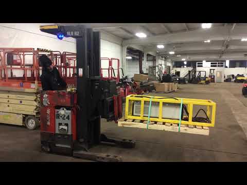 2000 Raymond EASI R35TT stand up electric forklift | For Sale | Online Auction at Repocast.com