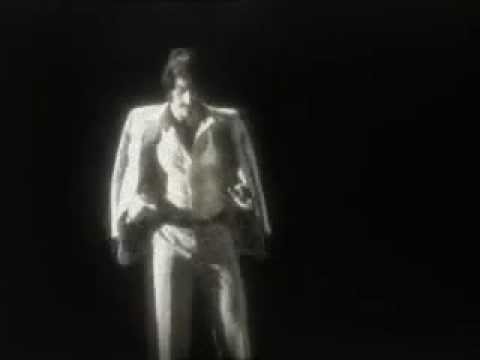 Tekitha - Walking Through The Darkness