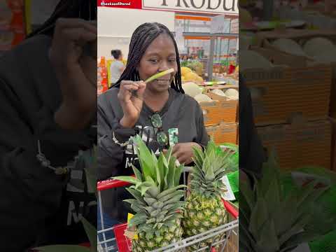 She Tried The Pineapple Hack, Everyone Shocked! 😨🍍( _@neekaunfiltered )