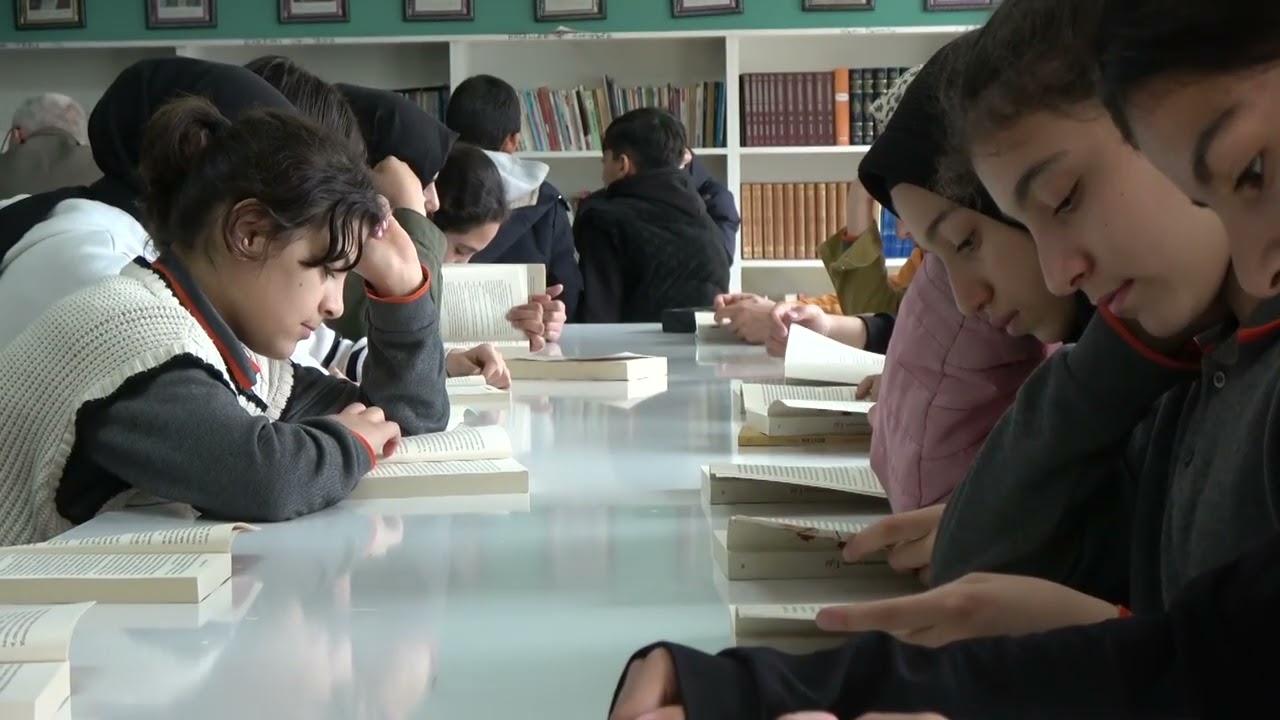 BÜYÜKŞEHİR’DEN KÜTÜPHANELER HAFTASINDA KİTAP OKUMA ETKİNLİĞİ