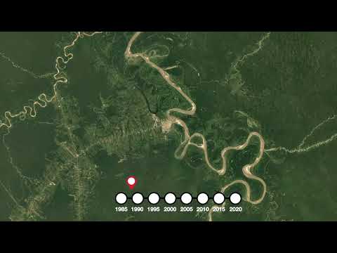 35 Year Timelapse of a Stunning Peruvian River Meandering Back and Forth