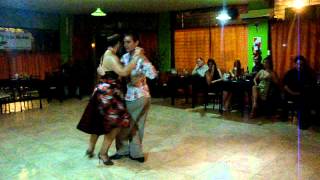 LAURA SASTRIA Y JURI PANOV- Milonga con Ana y Luis- MENDOZA