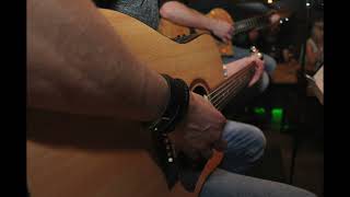 Obadiah Parker - Hey Ya (Acoustic Cover by UNCUT unplugged)