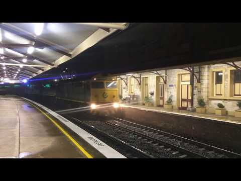 QUBE - 80 and CM Class - Passing Mt Victoria. HD