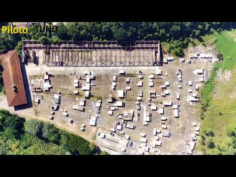 local da invasão, na antiga garagem de ônibus da viação São Camilo.
